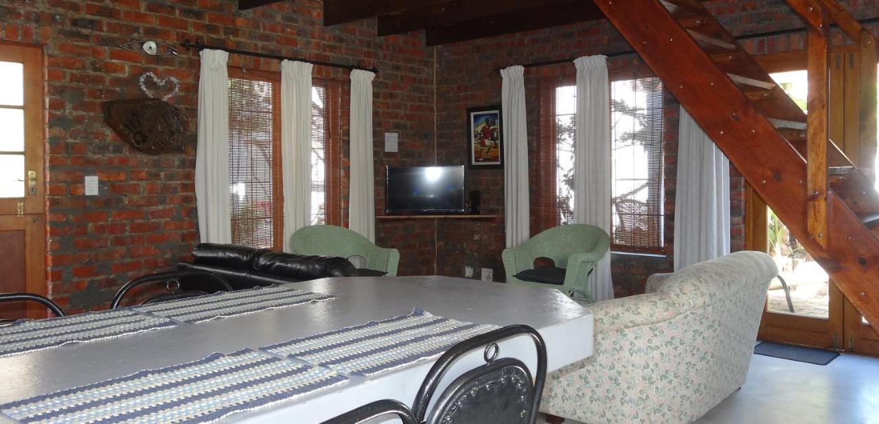 Be My Guest Lodge Bloubergstrand Luaran gambar